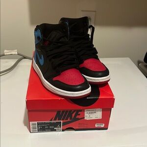 Nike Air Jordan 1 Retro High OG Sneakers